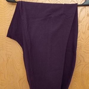 Women's plus size leggings, unworn, purple
